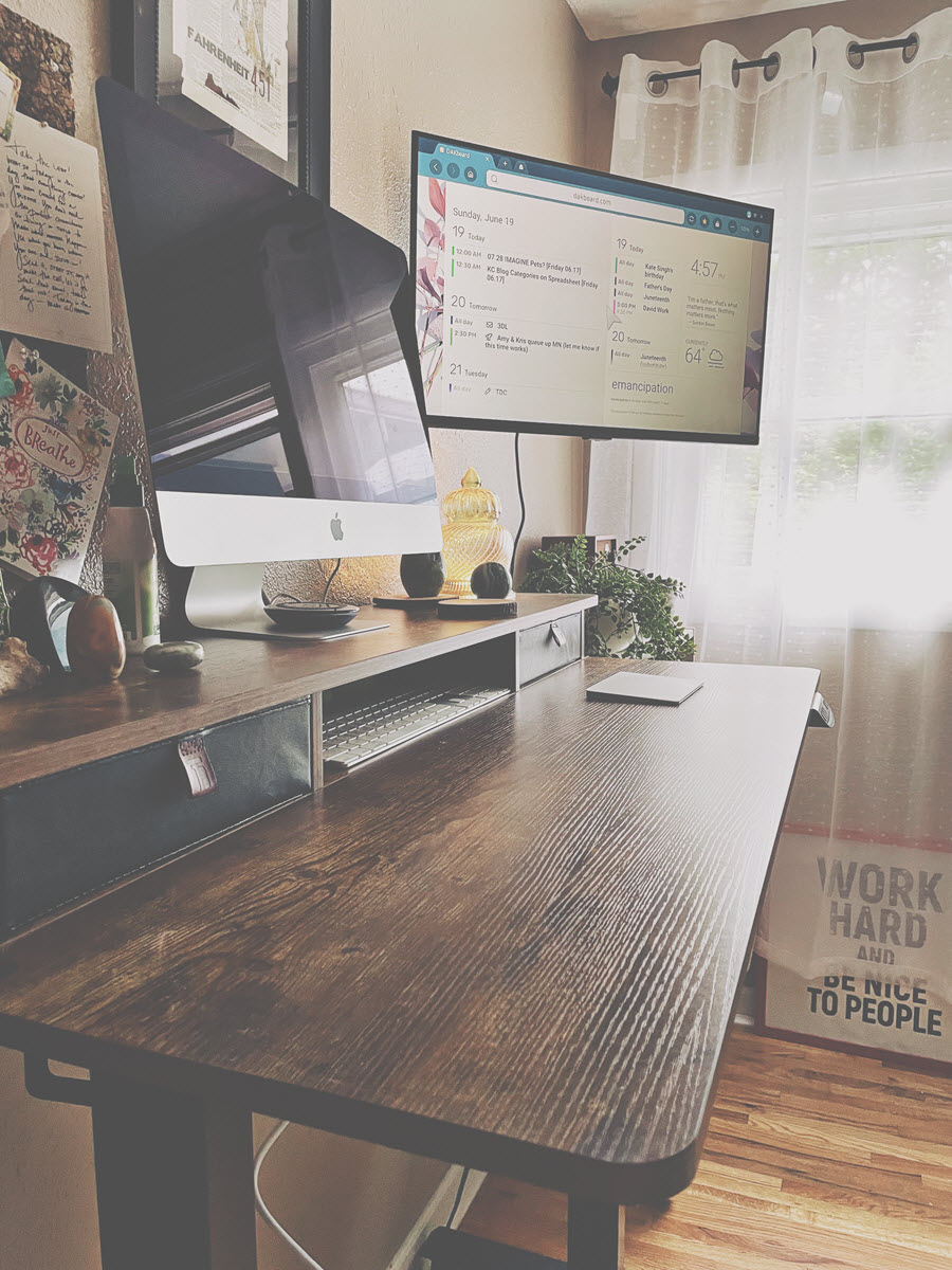 copywriter-workstation Amy Pearson Copywriting Services